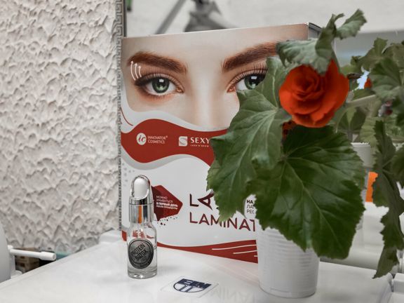 A. C Beauty, интерьер