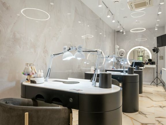Aki beauty, интерьер