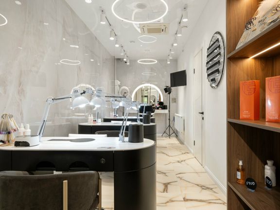 Aki beauty, интерьер
