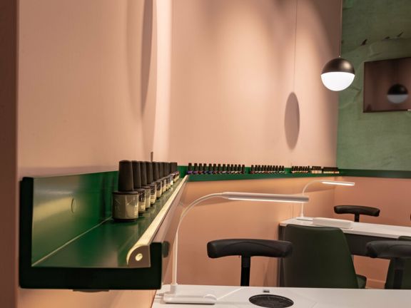 Aloe nail, интерьер