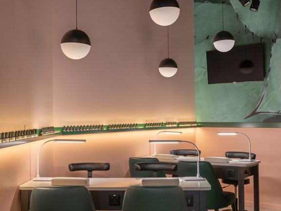 Aloe nail, интерьер