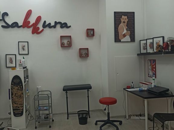 Artsakkura tattoo, интерьер