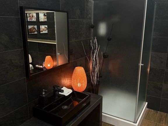 Aura Laser Studio, интерьер
