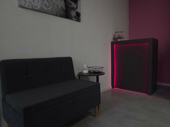 Aura nails, интерьер