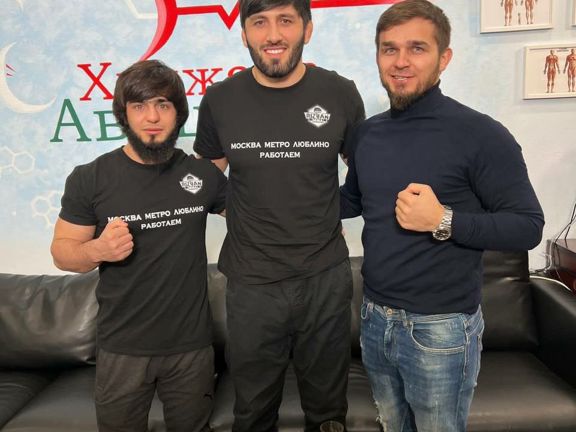 Авиценна Хиджама, интерьер