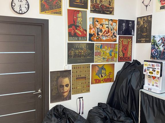 Barber’s Office, интерьер