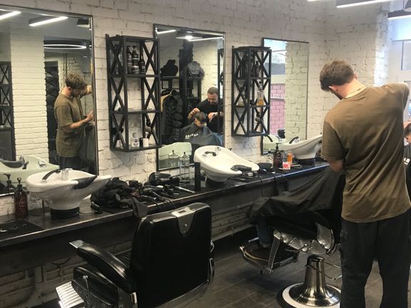 Barvar barbershop, интерьер