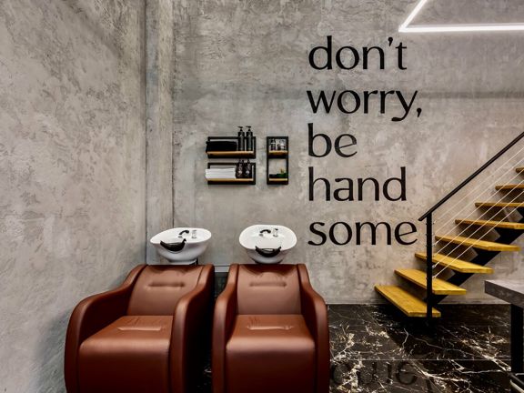 be handsome, интерьер