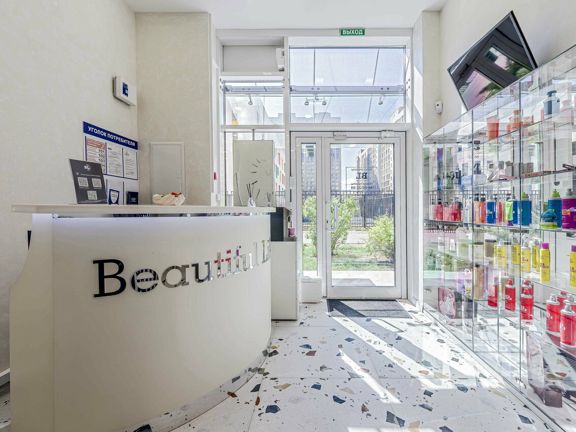 Beautiful Life, интерьер