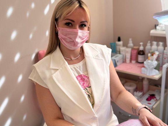 Beautiful Skin, интерьер