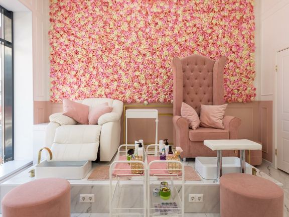 Beauty. Nail. Boutique, интерьер