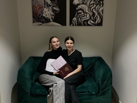 Beauty Religion permanent, интерьер