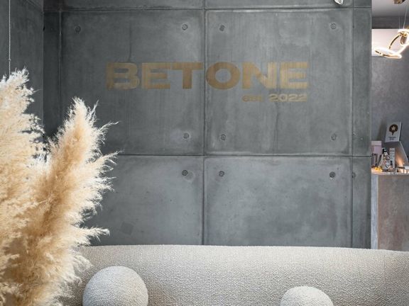 Betone Woman, интерьер