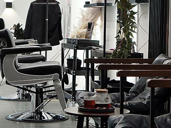 Black Barber, интерьер