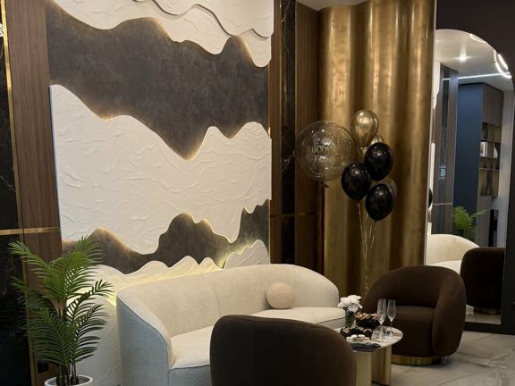 Body Silk, интерьер