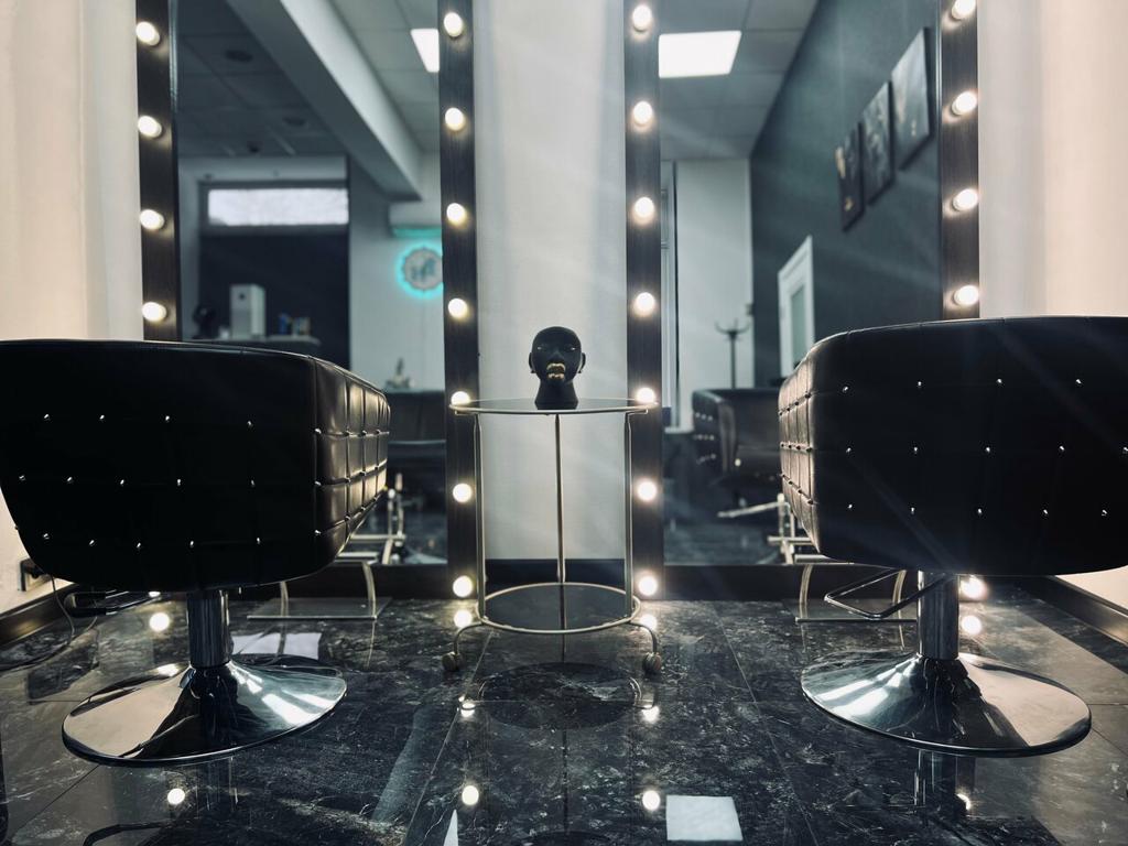 Brit Hair Group, интерьер