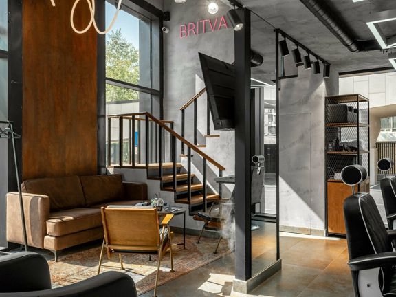Britva, интерьер