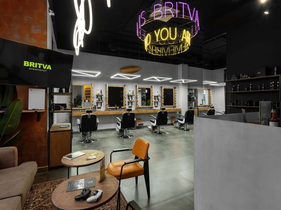 Britva, интерьер