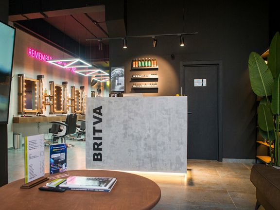 Britva, интерьер