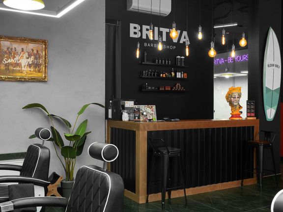 Britva, интерьер