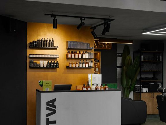 Britva, интерьер