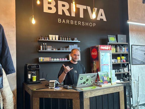 Britva, интерьер