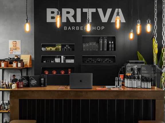 Britva, интерьер