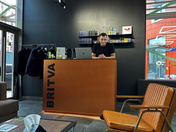 Britva, интерьер