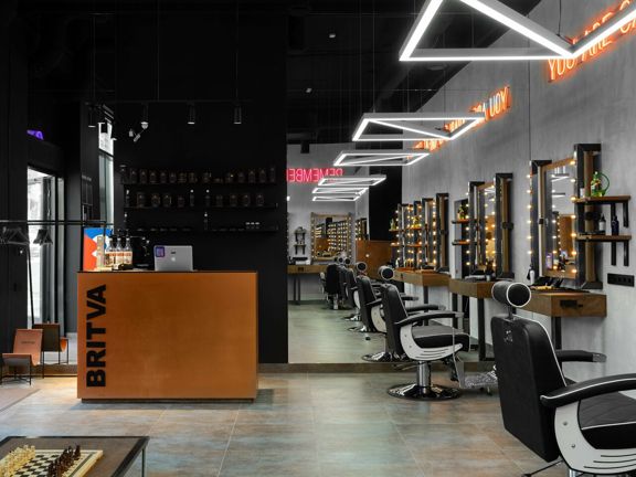 Britva, интерьер