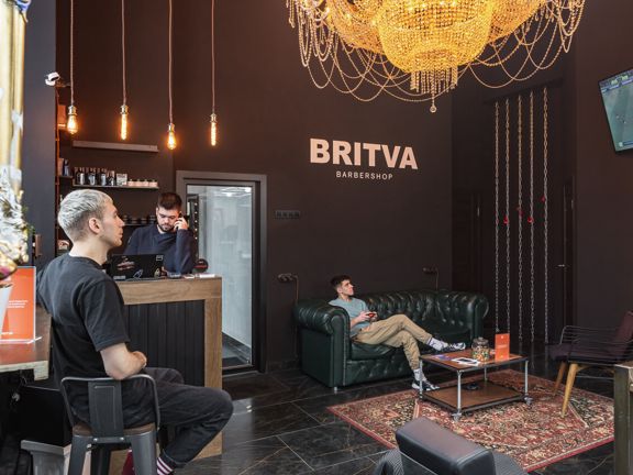 Britva, интерьер