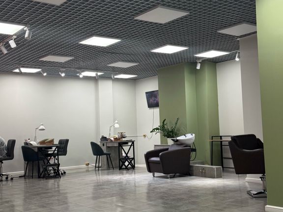 Броу Берри, интерьер