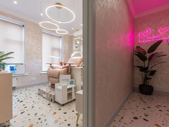 Brow Lash Bar Premium, интерьер