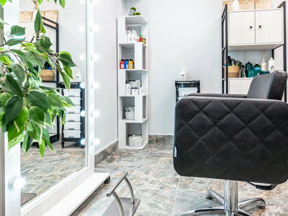 Buskahair, интерьер