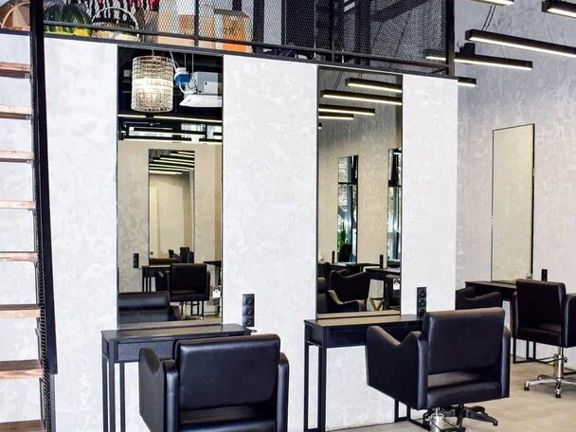 Capsulahair, интерьер