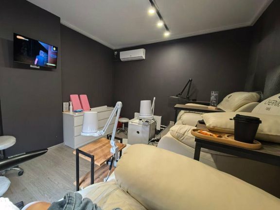 Chernika Nails, интерьер