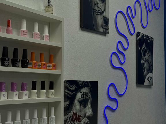 Chernova Topnail, интерьер