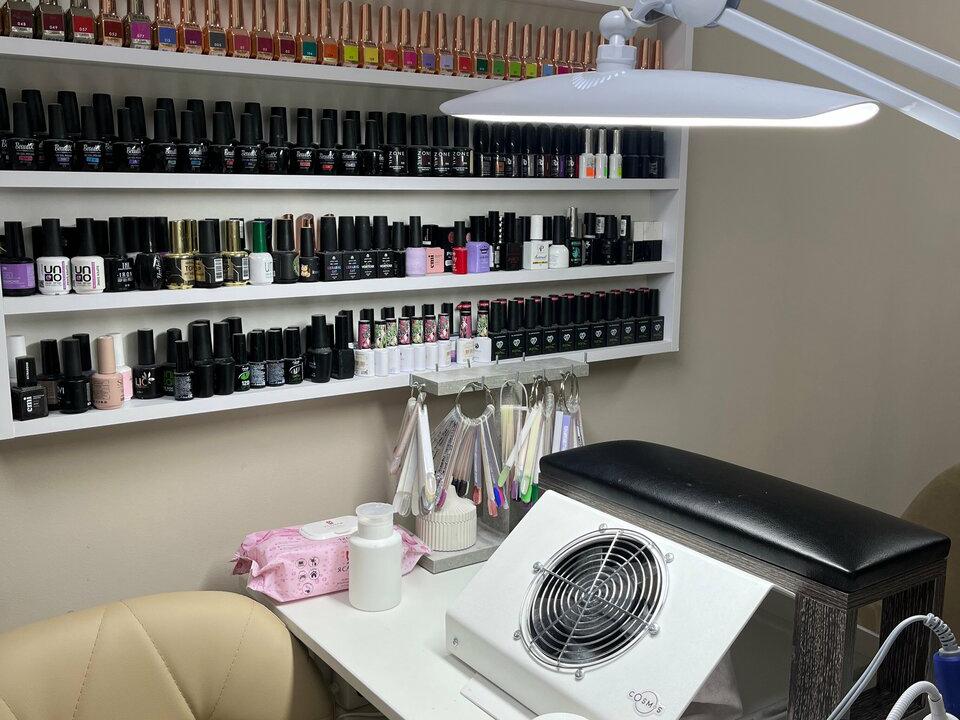 Chibi Nails, интерьер