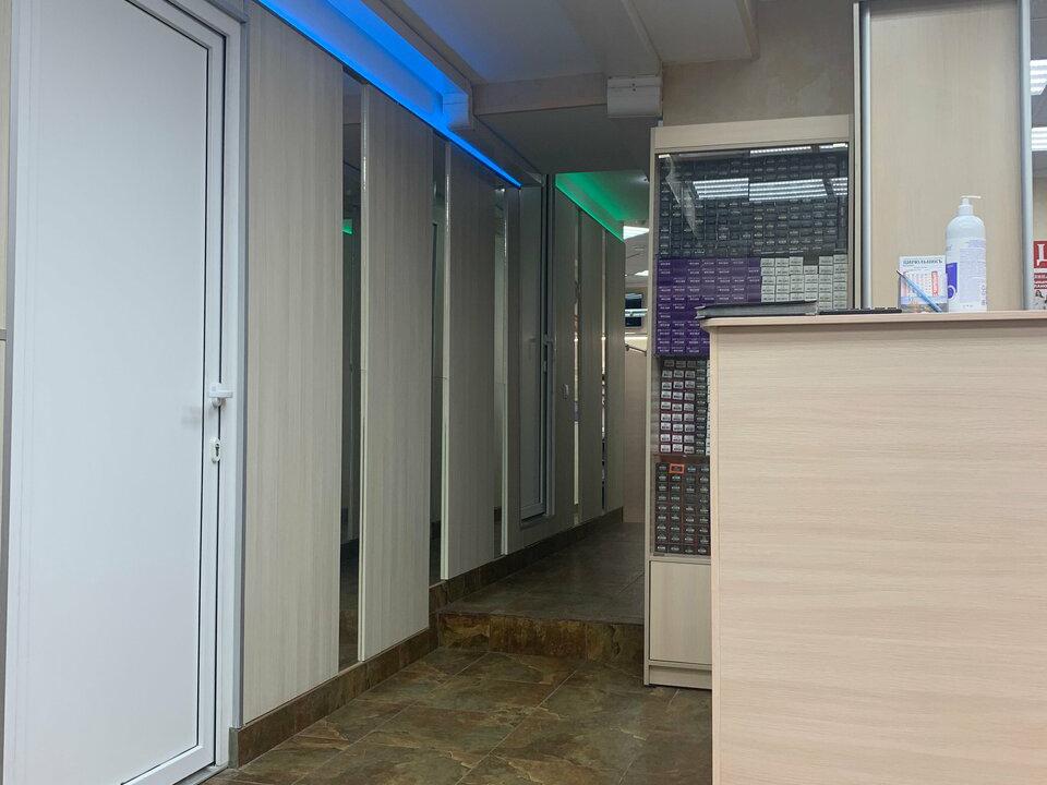 Цирюльникъ, интерьер