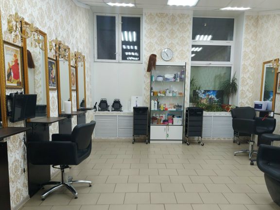 Цирюльникъ, интерьер