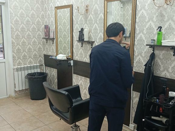 Цирюльник, интерьер