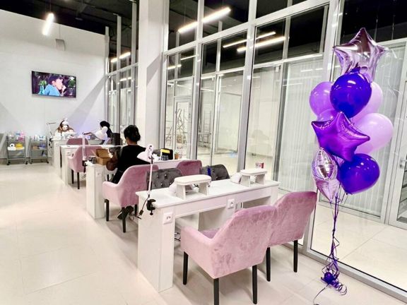 City Nails, интерьер