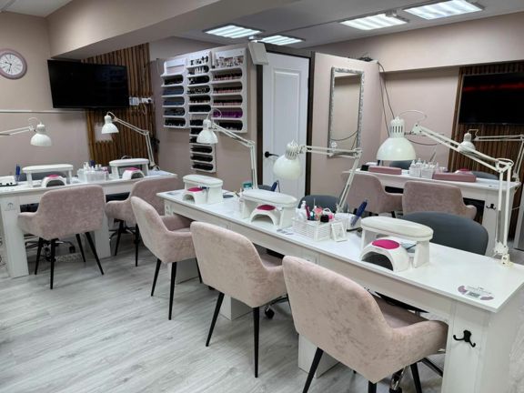 City Nails, интерьер