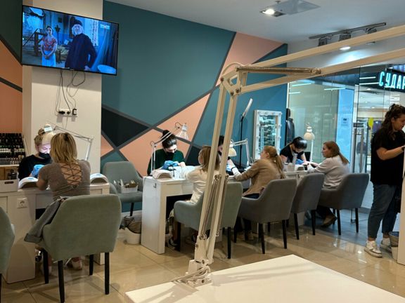 City Nails, интерьер