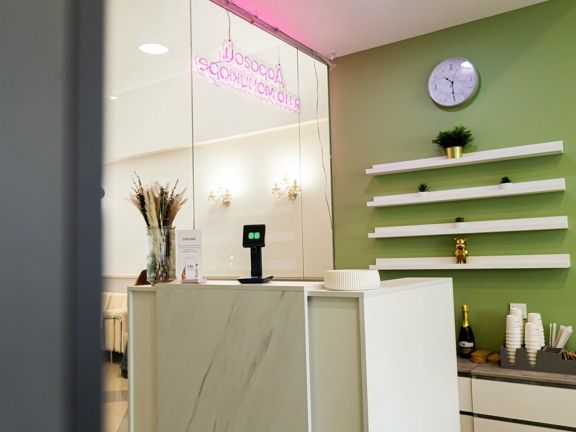 City Nails, интерьер