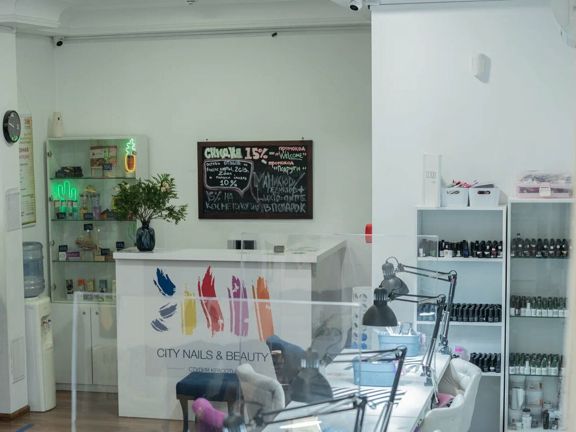 City Nails, интерьер