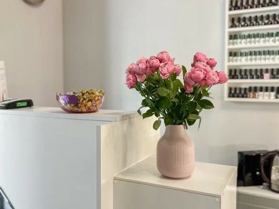 City Nails, интерьер