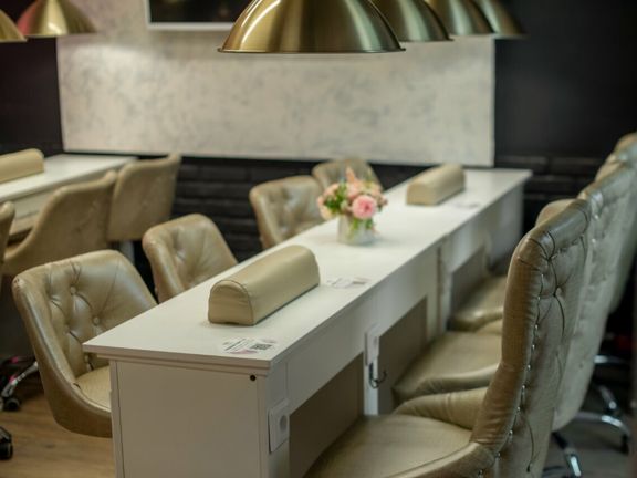 City Nails, интерьер