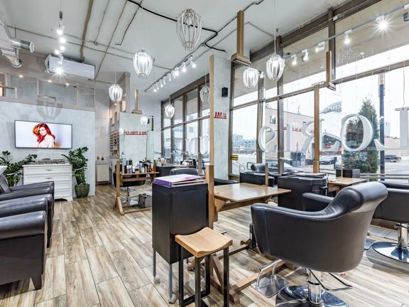 Color1st Studio, интерьер