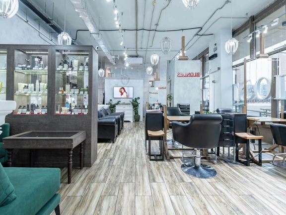 Color1st Studio, интерьер