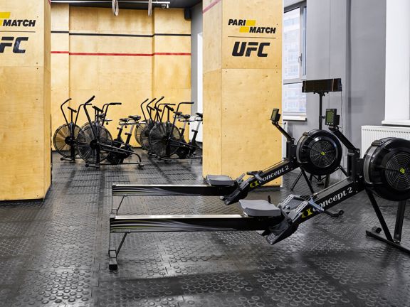 CrossFit Flash, интерьер